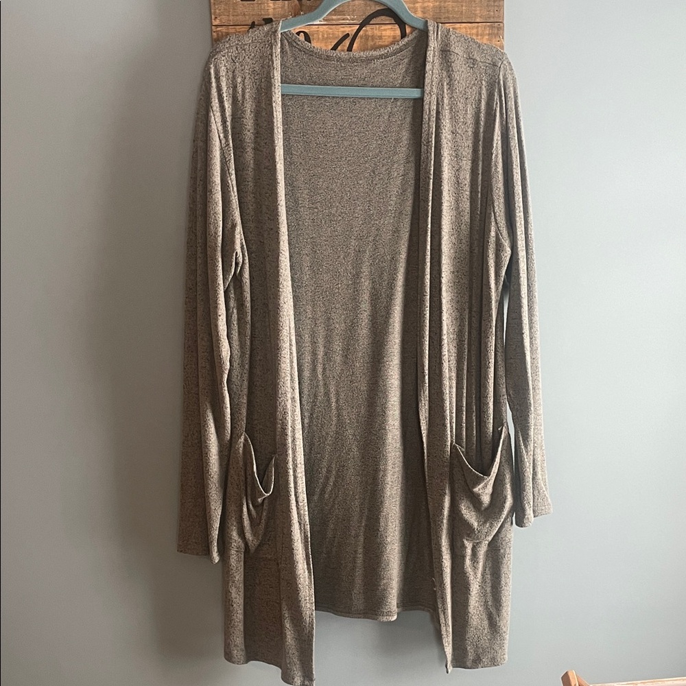 ZYIA Active Army Green Boyfriend Lounge Cardigan size L open front pockets